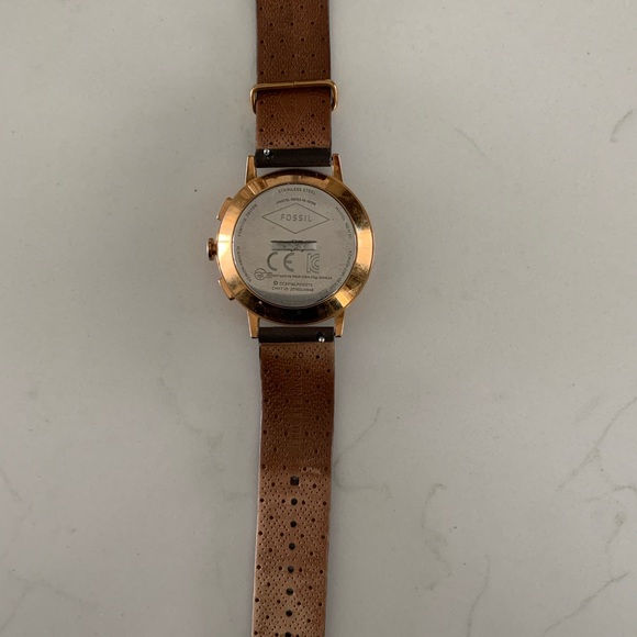 Fossil Smart Watch - Picture 4 of 4